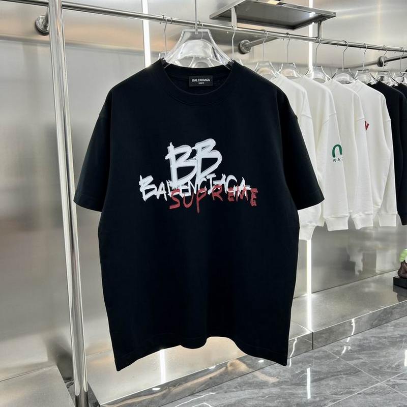 Balenciaga Men's T-shirts 113